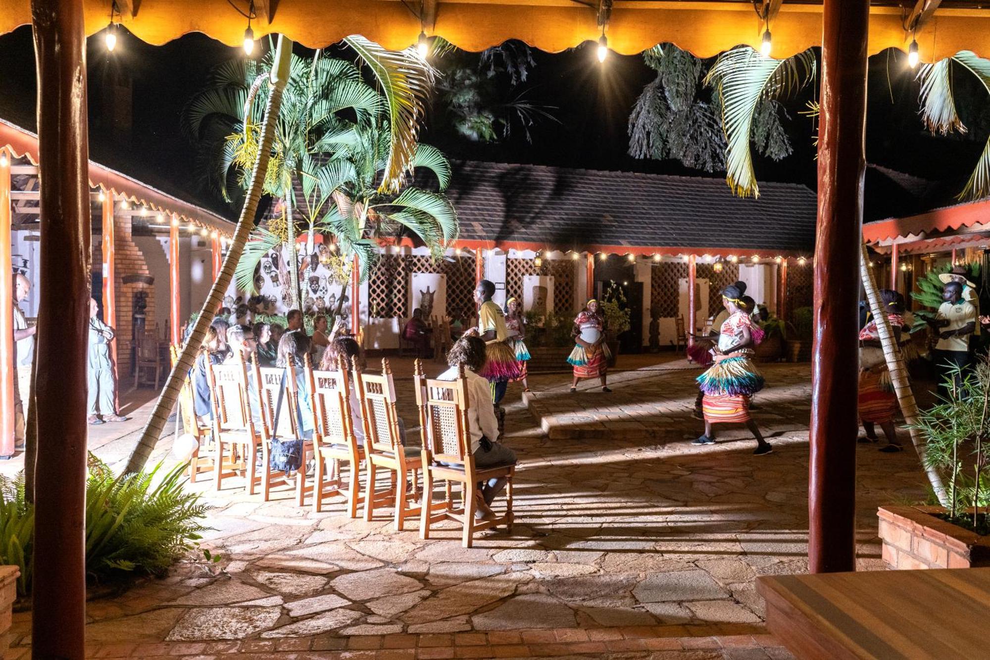 Masindi Hotel Εξωτερικό φωτογραφία